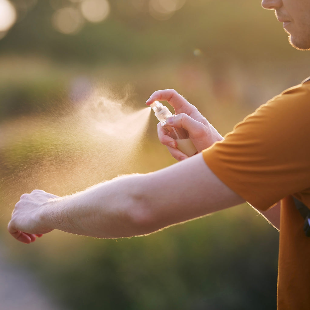 HARNESS THE POWER OF NATURE: ESSENTIAL OILS FOR EFFECTIVE INSECT DEFENSE!