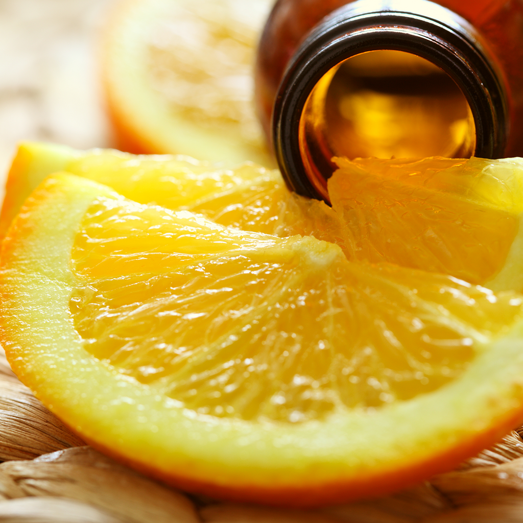 ORANGE ESSENTIAL OIL AND WHY WE SHOULD ALL HAVE IT AT HOME?